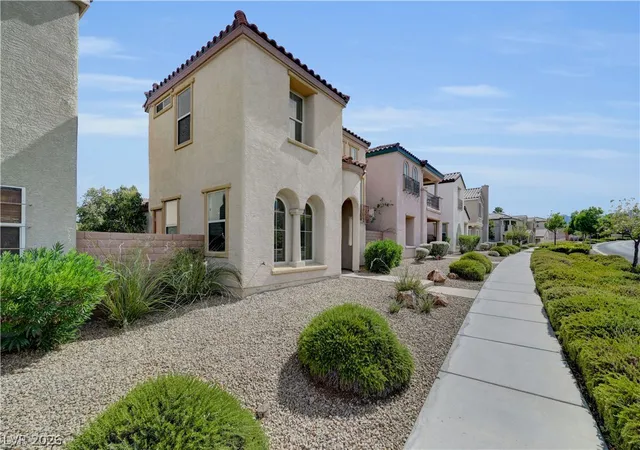 3rd image of 12052 Hathaway Pines Ln, Las Vegas, NV 89138 | MLS# 2808383