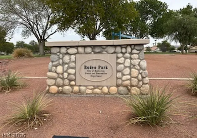 Photo 39 of Single family home for sale at 976 Skyforest Dr, Henderson, NV 89011 | MLS# 2808094 | Listing updated on 2026-08-14