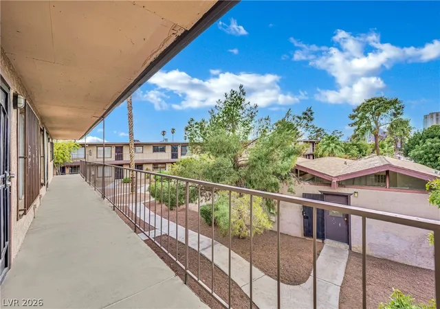 Photo 4 of Condo for sale at 625 S Royal Crst Cir #11, Las Vegas, NV 89169 | MLS# 2809043 | Listing updated on 2026-08-14