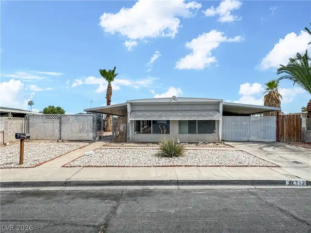 Manufactured home for sale at 112 Sir George Dr, Las Vegas, NV 89110 | MLS# 2808859