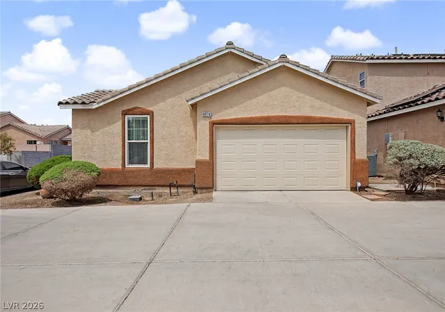 Photo 3 of Sale Pending at 4974 Miners Ridge Dr, Las Vegas, NV 89122 | MLS# 2809374 | Listing updated on 2026-08-27