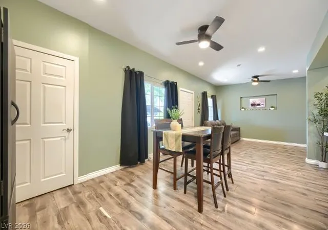 Photo 4 of Sale Pending at 117 N Yale St, Las Vegas, NV 89107 | MLS# 2809391 | Listing updated on 2026-08-23