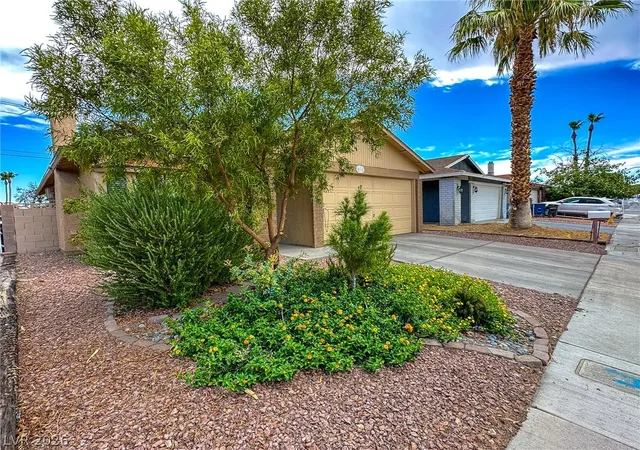 Photo 2 of Sale Pending at 437 Sam Jonas Dr, Las Vegas, NV 89145 | MLS# 2809514 | Listing updated on 2026-08-29