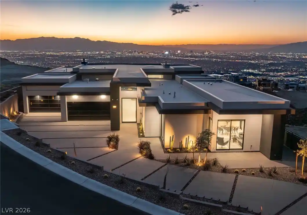 Photo 1 of Sale Pending at 563 Grand Rim Dr, Henderson, NV 89012 | MLS# 2809677 | Listing updated on 2026-10-23