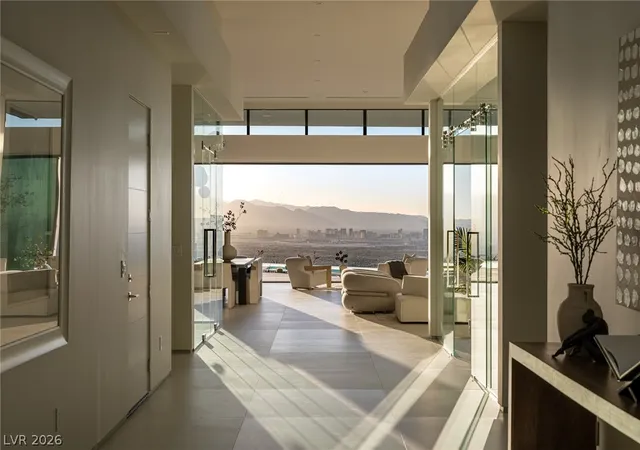 Photo 3 of Single family home for sale at 563 Grand Rim Dr, Henderson, NV 89012 | MLS# 2809677 | Listing updated on 2026-08-26