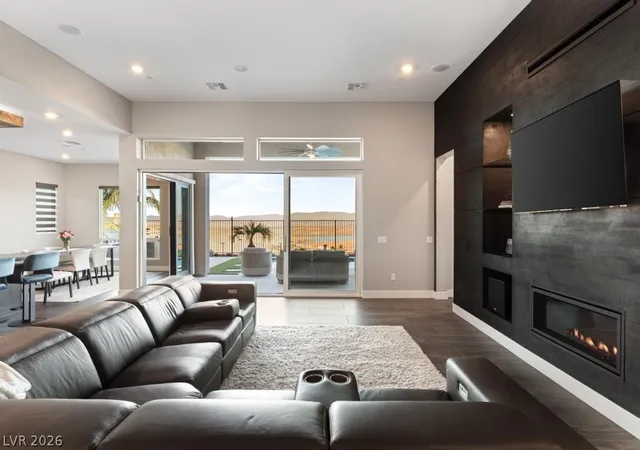 Photo 1 of Single family home for sale at 36 Thorn Crk St, Henderson, NV 89011 | MLS# 2809620 | Listing updated on 2026-08-17