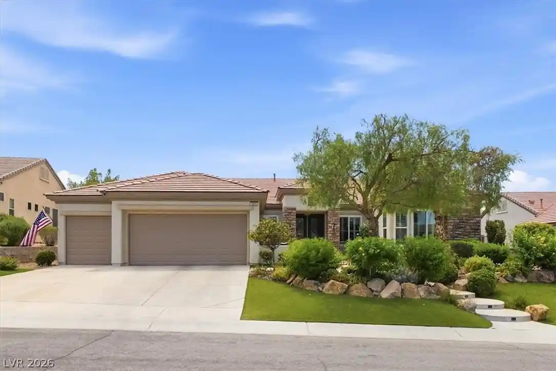 Photo 1 of Sale Pending at 2849 Foxtail Crk Ave, Henderson, NV 89052 | MLS# 2809340 | Listing updated on 2026-10-21