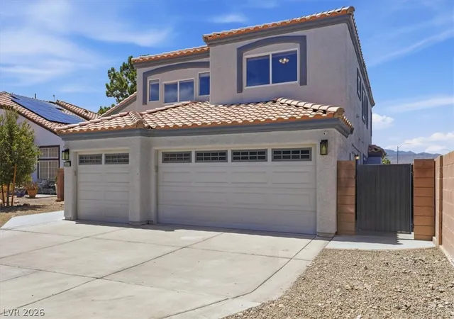 Photo 3 of Sale Pending at 5337 Bright Sun Ct, Las Vegas, NV 89130 | MLS# 2809586 | Listing updated on 2026-09-01