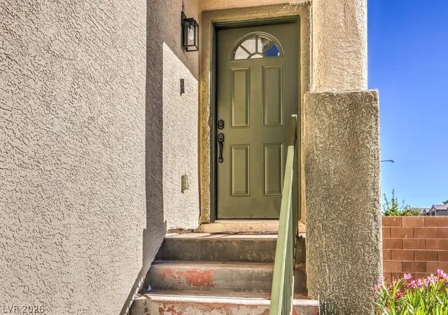 Photo 3 of Single family home for sale at 3592 Gloucester Gate St, Las Vegas, NV 89122 | MLS# 2809883 | Listing updated on 2026-08-23