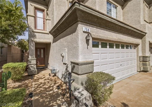 Photo 3 of Townhouse for sale at 758 Solitude Point Ave, Henderson, NV 89012 | MLS# 2809544 | Listing updated on 2026-08-21