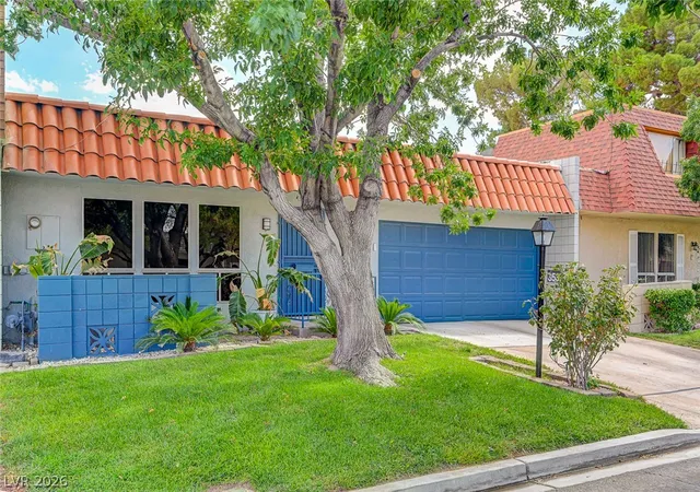 Photo 3 of Townhouse for sale at 3537 Legendary Dr, Las Vegas, NV 89121 | MLS# 2810009 | Listing updated on 2026-08-20