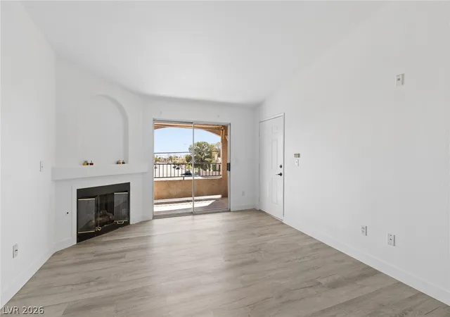 Photo 4 of Condo for sale at 7885 W Flamingo Rd #2152, Las Vegas, NV 89147 | MLS# 2810035 | Listing updated on 2026-08-20