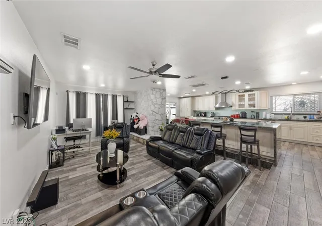 Photo 4 of Single family home for sale at 3969 Sorrento Way, Las Vegas, NV 89121 | MLS# 2809974 | Listing updated on 2026-08-18