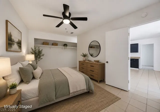 Listing Photo 4 - Condo for sale in building located at 716 N 11th St, Las Vegas, NV 89101
