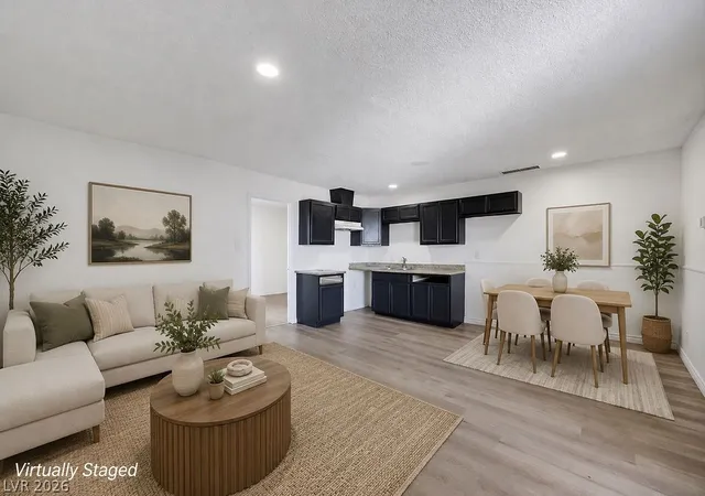 Listing Photo 5 - Condo for sale in building located at 716 N 11th St, Las Vegas, NV 89101
