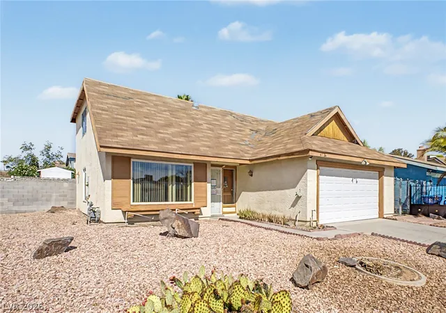 Photo 3 of Single family home for sale at 4725 Lake Pl, Las Vegas, NV 89147 | MLS# 2810353 | Listing updated on 2026-08-19
