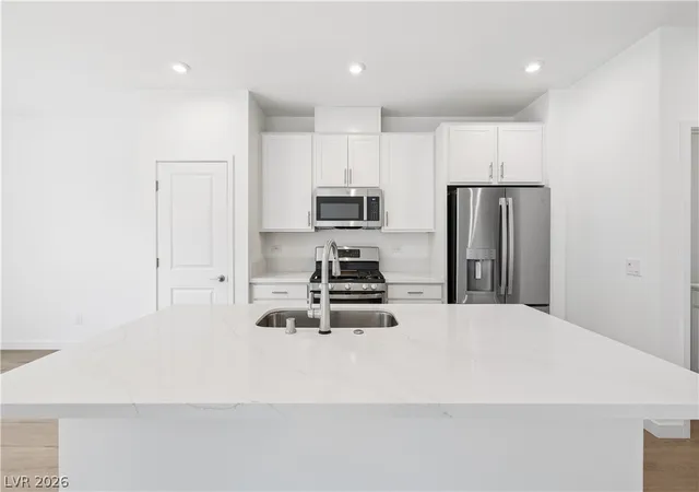 Photo 3 of Townhouse for sale at 9221 Harworth St, Las Vegas, NV 89166 | MLS# 2810336 | Listing updated on 2026-08-20