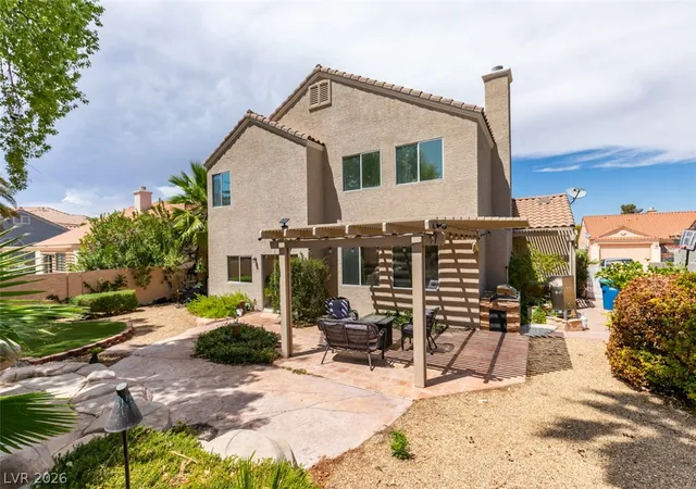 Photo 2 of Single family home for sale at 827 Fuerte Ct, Henderson, NV 89015 | MLS# 2808846 | Listing updated on 2026-08-20