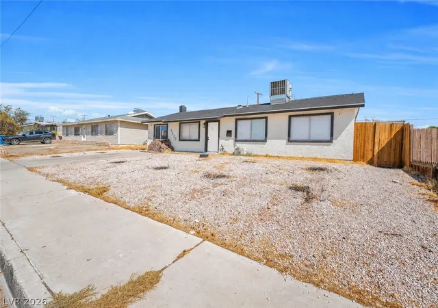 Photo 3 of Single family home for sale at 6320 Bristol Way, Las Vegas, NV 89107 | MLS# 2810581 | Listing updated on 2026-08-29