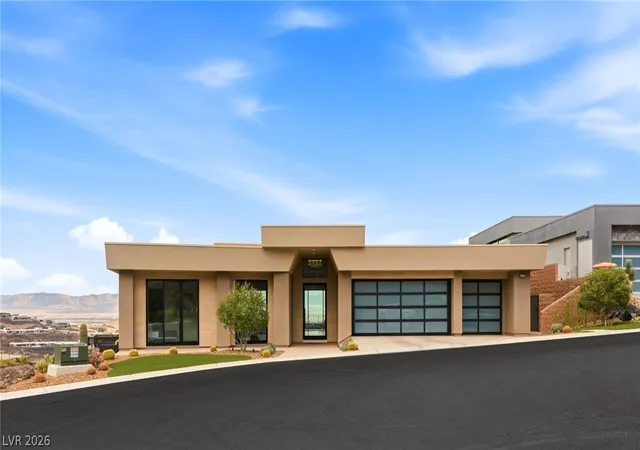Photo 2 of Mansion for sale at 677 Overlook Rim Dr, Henderson, NV 89012 | MLS# 2810221 | Listing updated on 2026-08-24