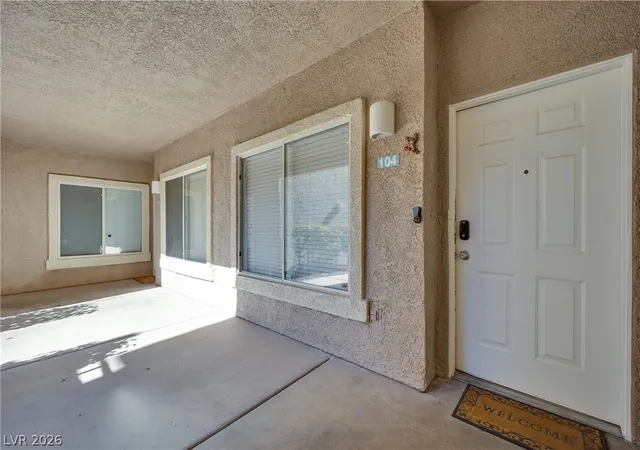 Listing Photo 4 - Condo for sale in building located at 2000 Quarry Ridge St, Las Vegas, NV 89117 - Unit #104