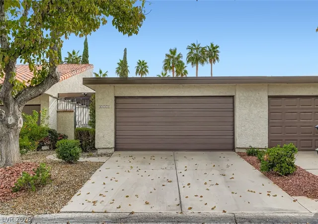 Photo 2 of Townhouse for sale at 2543 Laconia Ave, Las Vegas, NV 89121 | MLS# 2810691 | Listing updated on 2026-08-20