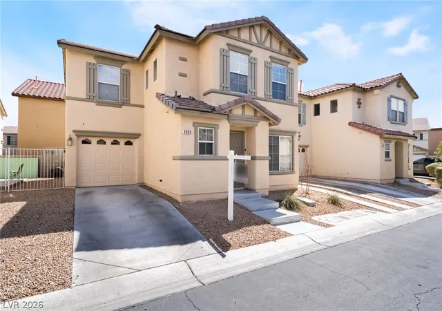 Photo 2 of Sale Pending at 5965 Blackberry Fld Ave, Las Vegas, NV 89142 | MLS# 2807952 | Listing updated on 2026-09-01