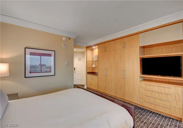 Photo 3 of Condo for sale at 2000 N Fashion Show Dr #4103, Las Vegas, NV 89109 | MLS# 2811175 | Listing updated on 2026-08-22