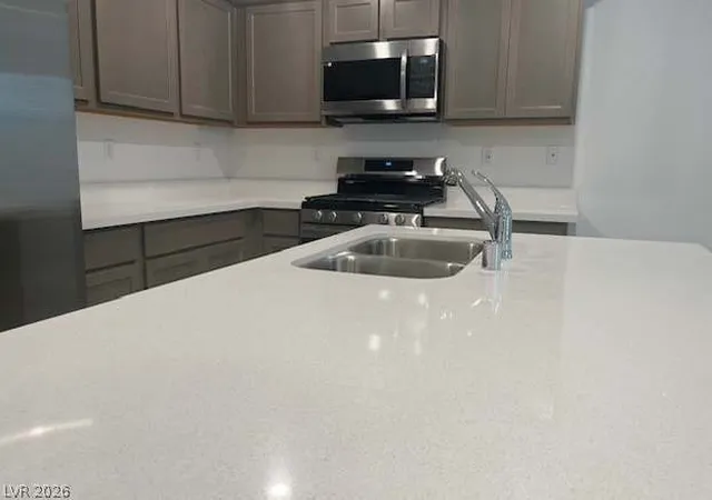 Photo 2 of Townhouse for sale at 3513 Golden Chariot Ave, Las Vegas, NV 89106 | MLS# 2808214 | Listing updated on 2026-08-28