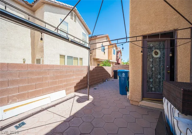 Photo 4 of Single family home for sale at 6882 Bronze Meadow Ave, Las Vegas, NV 89122 | MLS# 2810062 | Listing updated on 2026-08-25