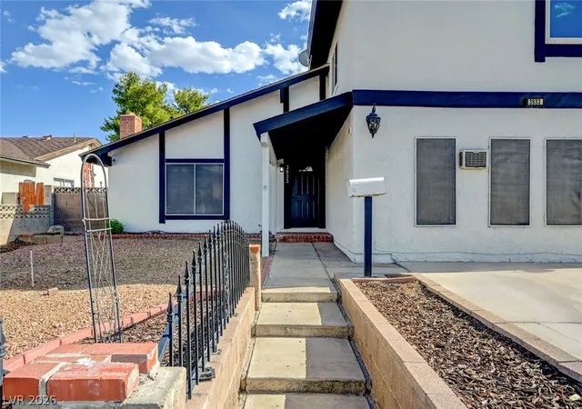 Photo 4 of Single family home for sale at 3933 Manford Cir, Las Vegas, NV 89104 | MLS# 2811340 | Listing updated on 2026-08-22