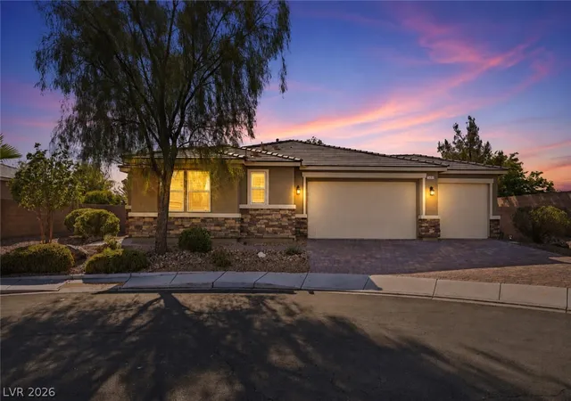 Photo 1 of Sale Pending at 5611 Copper Harbor Ct, Las Vegas, NV 89130 | MLS# 2811242 | Listing updated on 2026-09-01