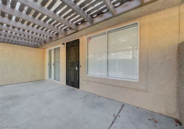 Photo 4 of Townhouse for sale at 1812 Plum Ct, Henderson, NV 89014 | MLS# 2809836 | Listing updated on 2026-08-23