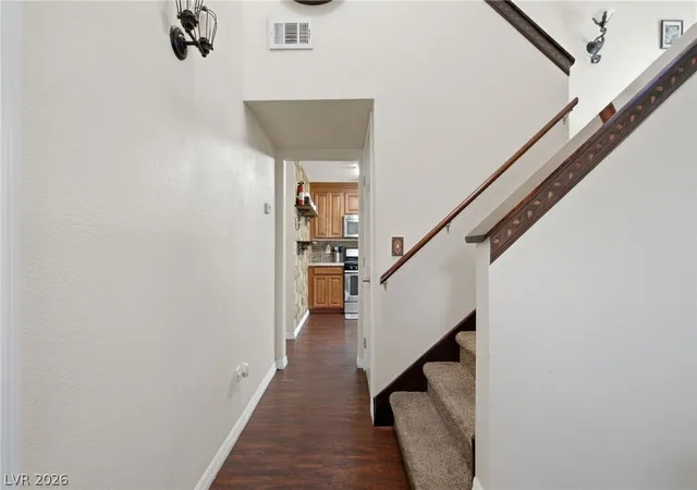 Photo 3 of Single family home for sale at 7164 Paradise Bay Dr, Las Vegas, NV 89119 | MLS# 2811461 | Listing updated on 2026-08-24