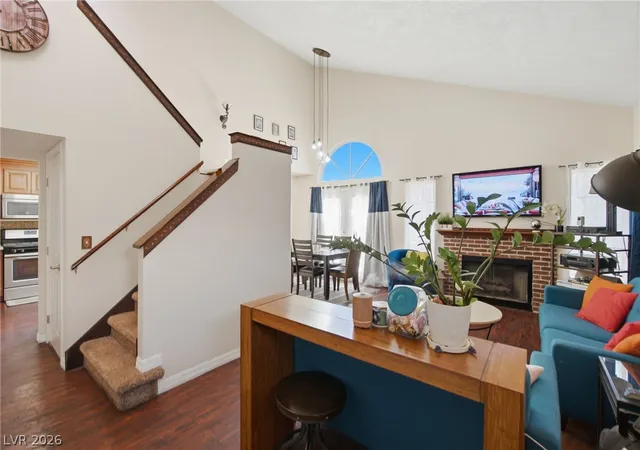 Photo 4 of Single family home for sale at 7164 Paradise Bay Dr, Las Vegas, NV 89119 | MLS# 2811461 | Listing updated on 2026-08-24
