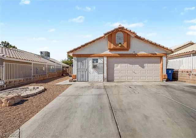 Photo 1 of Sale Pending at 6352 Gold Canyon Dr, Las Vegas, NV 89156 | MLS# 2811325 | Listing updated on 2026-08-28
