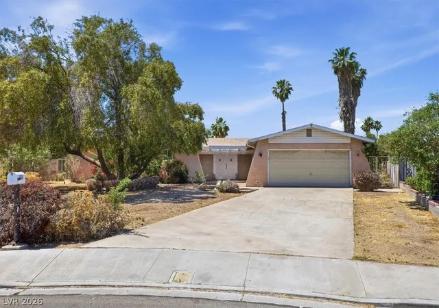 Photo 1 of Sale Pending at 4424 Parkchester Cir, Las Vegas, NV 89108 | MLS# 2811520 | Listing updated on 2026-08-28