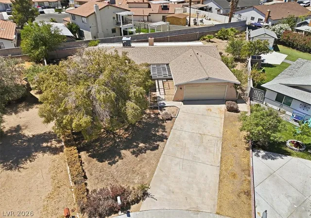 Photo 2 of Sale Pending at 4424 Parkchester Cir, Las Vegas, NV 89108 | MLS# 2811520 | Listing updated on 2026-08-28
