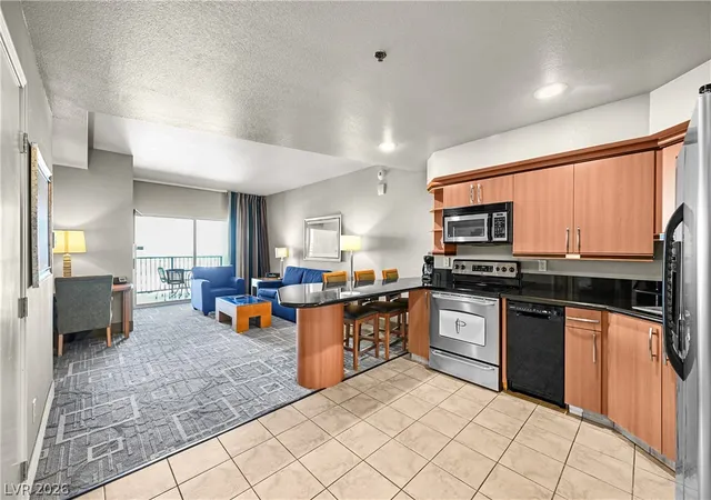 Photo 2 of Condo for sale at 211 E Flamingo Rd #1407, Las Vegas, NV 89169 | MLS# 2811151 | Listing updated on 2026-08-28