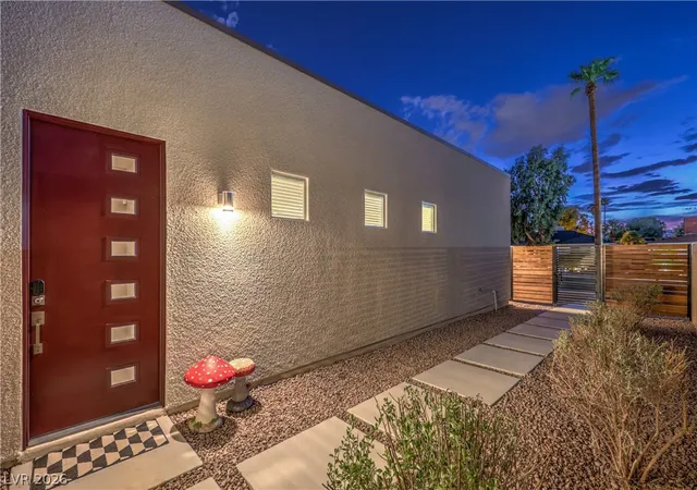 Photo 4 of Single family home for sale at 1327 S 8Th St, Las Vegas, NV 89104 | MLS# 2811236 | Listing updated on 2026-08-26