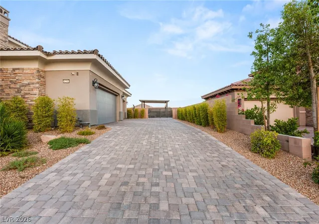 Photo 1 of Single family home for sale at 6294 Magnifico Cir, Las Vegas, NV 89149 | MLS# 2811633 | Listing updated on 2026-08-25