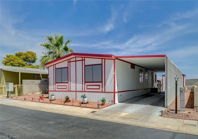 Photo 3 of Manufactured home for sale at 3188 Gavilan Ln, Las Vegas, NV 89122 | MLS# 2811122 | Listing updated on 2026-10-02