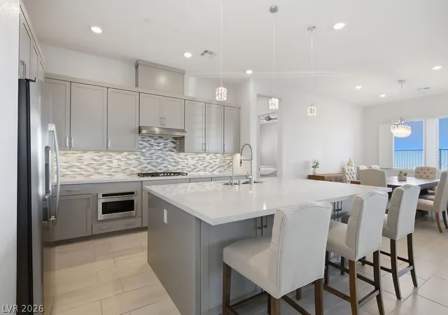 5th image of 180 Medianoche St, Las Vegas, NV 89138 | MLS# 2811866