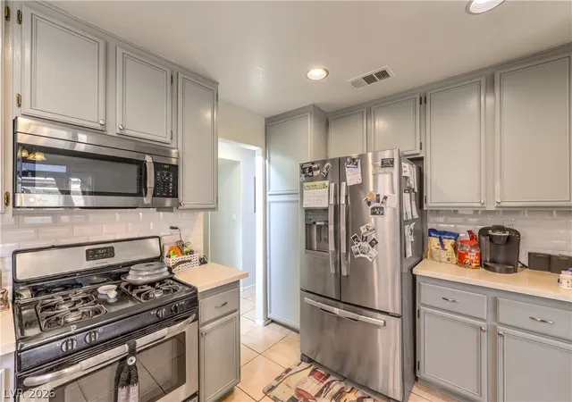 Photo 4 of Single family home for sale at 1527 Council Bluff Ln, North Las Vegas, NV 89031 | MLS# 2811127 | Listing updated on 2026-08-27