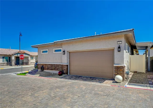Photo 3 of Single family home for sale at 762 Praire Plume St, Henderson, NV 89011 | MLS# 2811962 | Listing updated on 2026-08-25