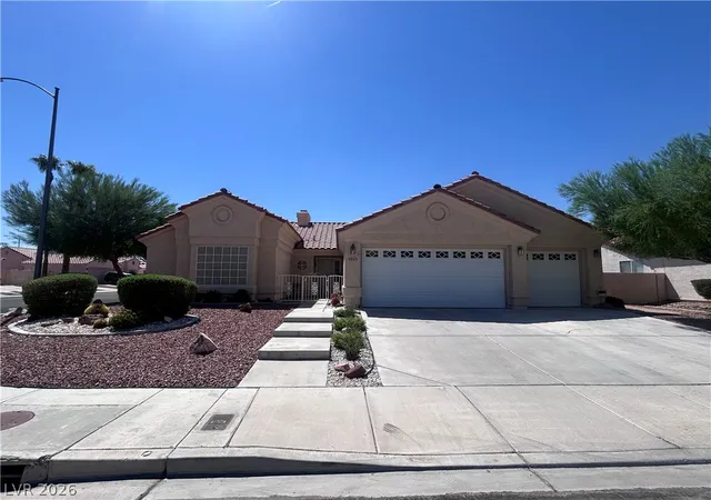 Photo 1 of Sale Pending at 4805 Crimson Glory Ln, Las Vegas, NV 89130 | MLS# 2812072 | Listing updated on 2026-08-28