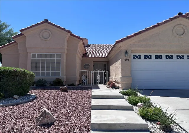 Photo 3 of Sale Pending at 4805 Crimson Glory Ln, Las Vegas, NV 89130 | MLS# 2812072 | Listing updated on 2026-08-28