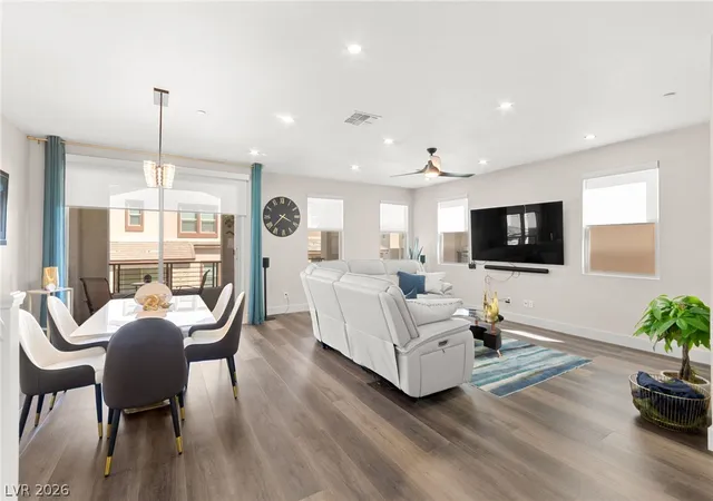 4th image of 1424 Nocturnal Flight St, Las Vegas, NV 89138 | MLS# 2812085