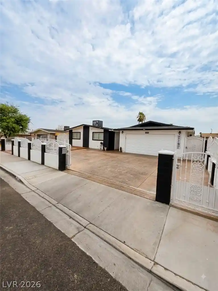 Photo 1 of Sale Pending at 4125 E Harmon Ave, Las Vegas, NV 89121 | MLS# 2812131 | Listing updated on 2026-10-26