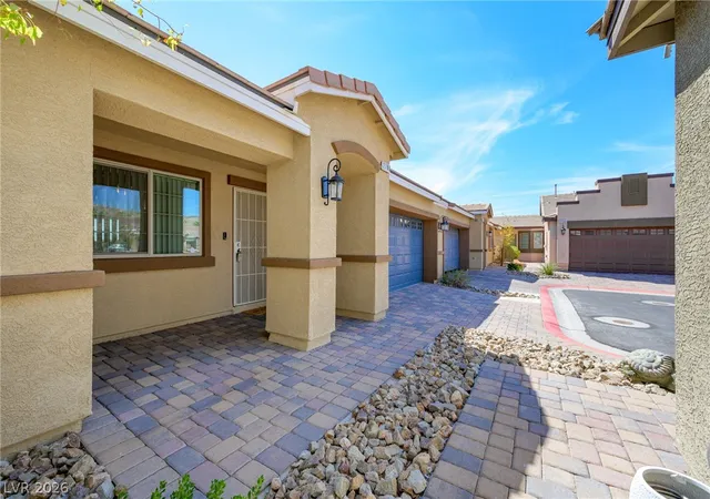 Photo 2 of Townhouse for sale at 2780 China Cove St, Laughlin, NV 89029 | MLS# 2812130 | Listing updated on 2026-09-24